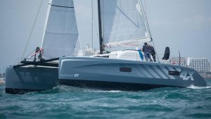 Outremer 4X vor La Grande Motte