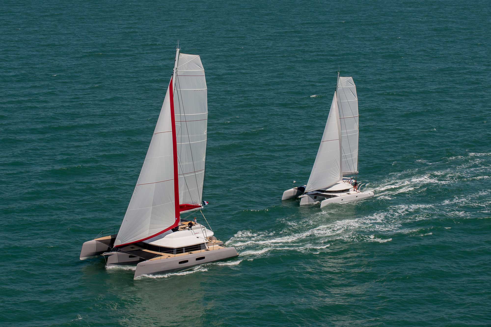 Trimarane NEEL 65 und NEEL 45 unter Segel