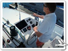 Video: An und ablegen mit einem NEEL-Trimaran